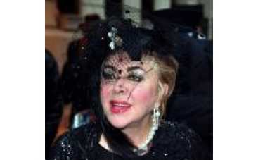 Элизабет Тейлор попала в больницу