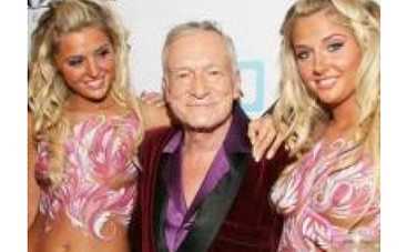 Хью Хефнер продает Playboy