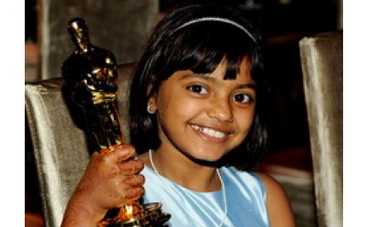 Девятилетняя звезда "Миллионера из Трущоб" напишет мемуары