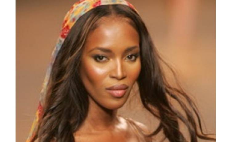 Доронин подарил Наоми к свадьбе съемки в Болливуде