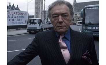 "Директор школы магии" стал отцом в 68 лет