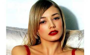 Оксана Акиньшина заморозила стволовые клетки сына