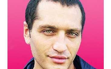 Рустам из "Дома-2" написал детскую книгу о Ксюше