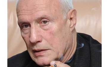 Александр Пороховщиков хотел клонировать свою мать