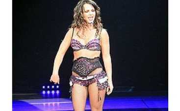 Бритни Спирс стремительно толстеет