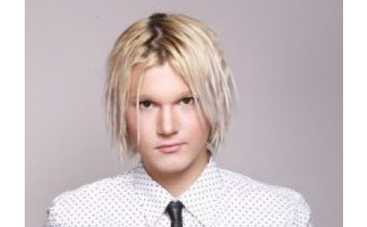 Интимные фото кушающего Бориса Апреля можно купить за 100 грн