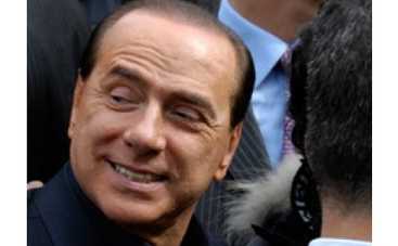 Сильвио Берлускон спал с проституткой на кровати Путина