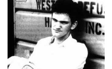 Квентин Тарантино живет посреди мусорника