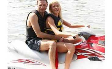 Парень "ранетки" Лены изменяет ей