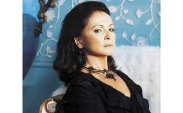 София Ротару теряет волосы от стресса