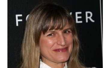 Готическую "Красную шапочку" снимет режиссер "Сумерек"