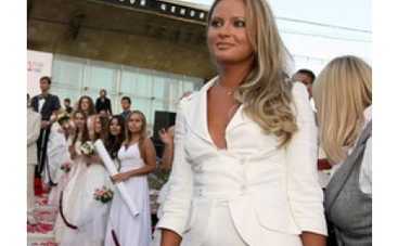 Дана Борисова вновь станет мамой