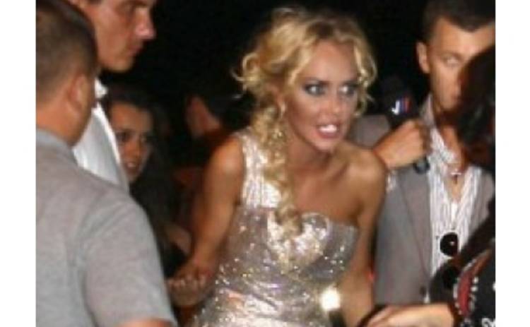 Машу Малиновскую в Киеве выгоняли из машин