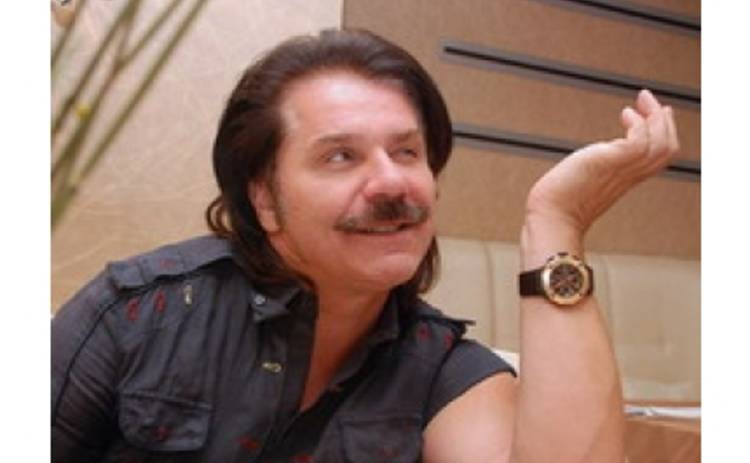 Павел Зибров рассказал, как шалил с Моисеевым под одеялом