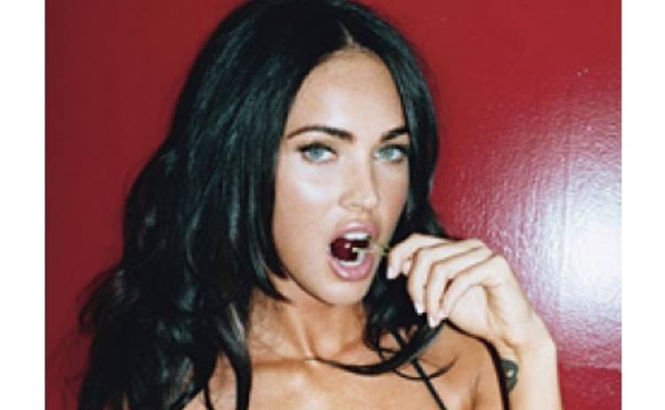 Хью Хефнер разденет Меган Фокс