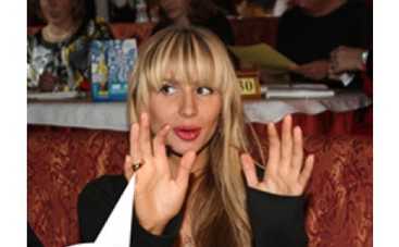 Светлана Лобода обручилась