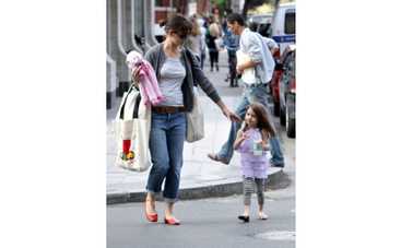 Том Круз одел 3-летнюю дочь на 3 млн. долларов