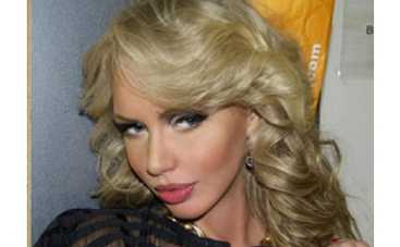 Маша Малиновская купила платье Мэрилин Монро