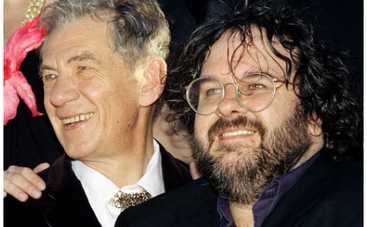 "Гендальфу" вручили сценарий "Хоббита"