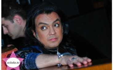 Филиппу Киркорову побрили парик