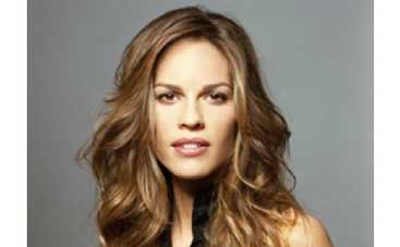 Хилари Суонк - лучшая актриса 2009 года