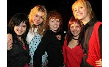 "Ранетки": "Мы - девчонки из народа. Нам не нужны золото и бриллианты".