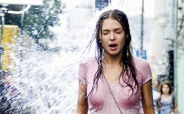 Ножки Агнии Дитковските требуют срочного лечения