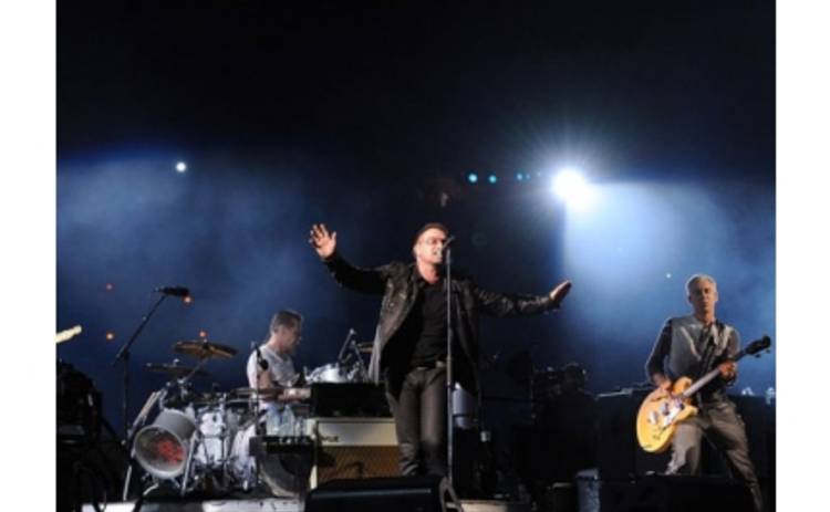 Легендарные U2 выступят на EMA