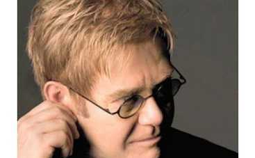 Элтон Джон серьезно болен