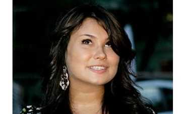 Анастасия Кочеткова объявила о поисках отца для своей дочери