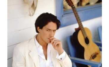 Хью Грант готов стать отцом