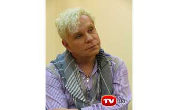 Свидетелем Моисеева на свадьбе станет Юдашкин