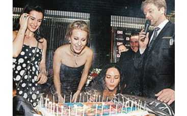 Канделаки и Собчак вместе отпраздновали 62-летие