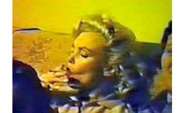 Мэрилин Монро курит травку [ВИДЕО]