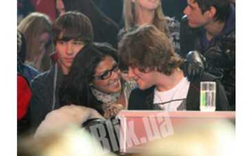 Жена Джеджулы продолжает изменять