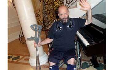 Михаил Шуфутинский поломал обе ноги