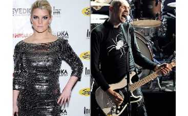 Билли Корган околдовал Джессику Симпсон