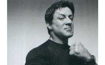 Сильвестру Сталлоне сломали шею