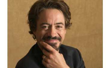 Роберт Дауни-младший и Сандра Баллок получили "Золотой глобус"