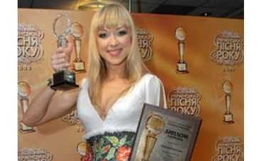 Наталья Валевская стала лауреатом "Песни Года"