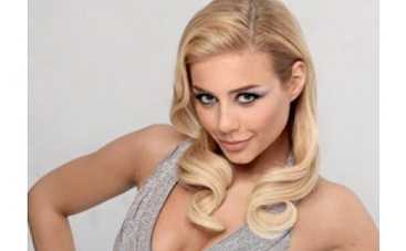 Тина Кароль рыдала в общежитии