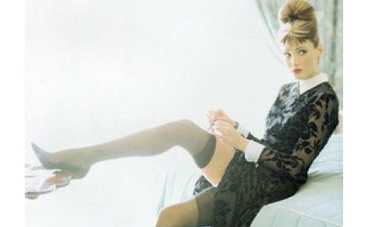 Карла Бруни обиделась на итальянцев