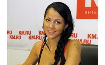 Порнозвезда Елена Беркова подала заявку на "Евровидение-2010"