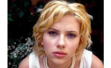 Скарлетт Йоханссон устраивает распродажу