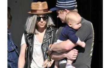 С кем встречается Lady GaGa?