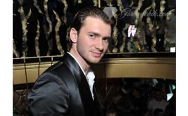 В День Валентина Дикусар стал мужчиной