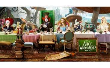 Тим Бартон раскрыл секреты "Алисы в стране чудес"