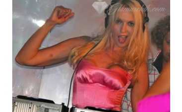 Оля Полякова поделилась секретами гардероба