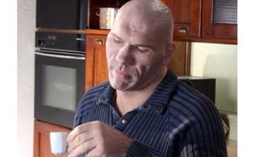 Николаю Валуеву досталась роль великана