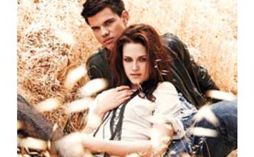 Молодежь штурмует красную дорожку